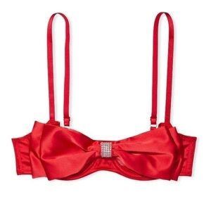 Victoria's Secret Dream Angels Balconette Bra Red w. Rhinestones Bow